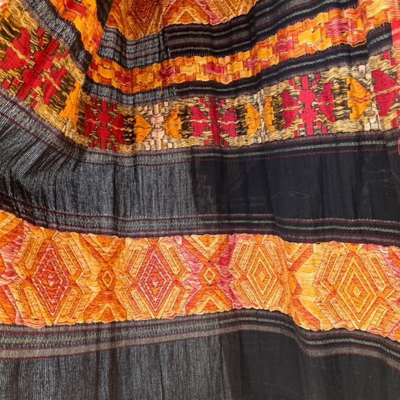 Zara cotton shawl/scarf, in geometric patterns, like new. - Picture 6 of 13